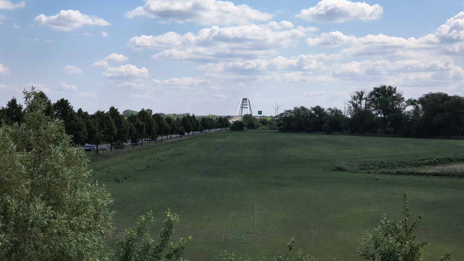 IMG_20250520_120944890_HDR IMG_20250520_120944890_HDR