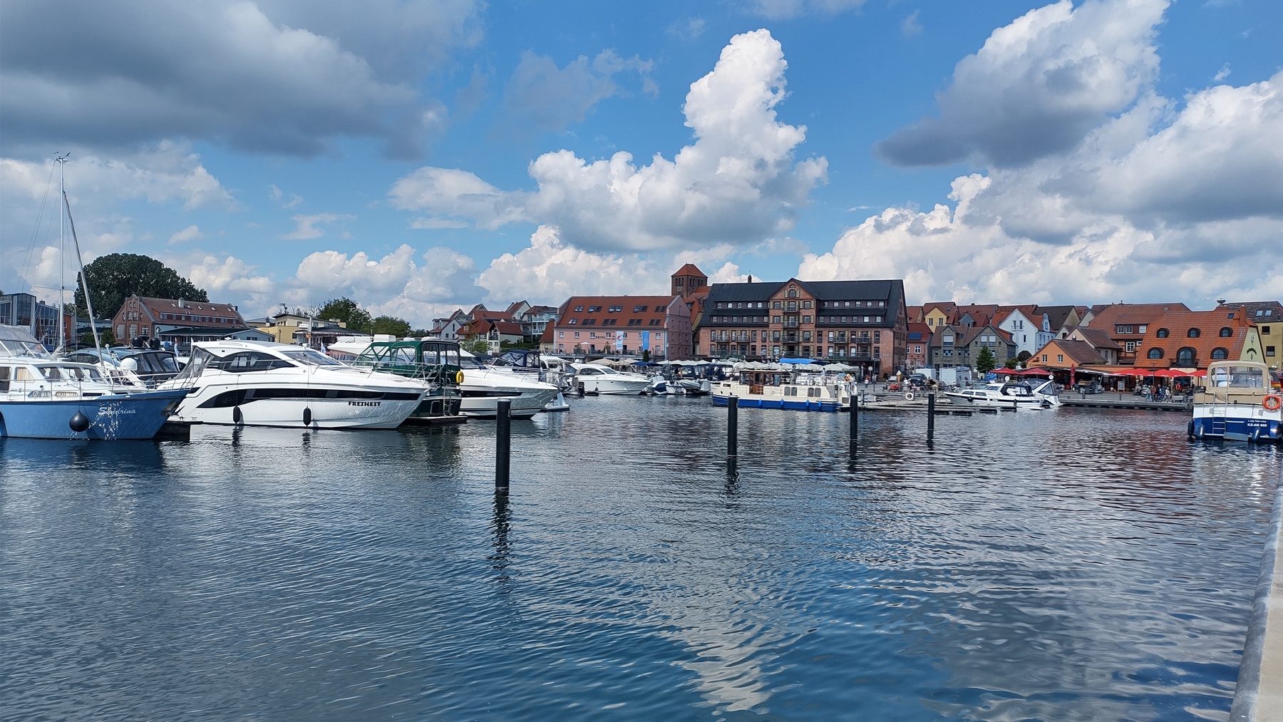 22-18-IMG-20220525-113657301-HDR-1800 22-18-IMG-20220525-113657301-HDR-1800