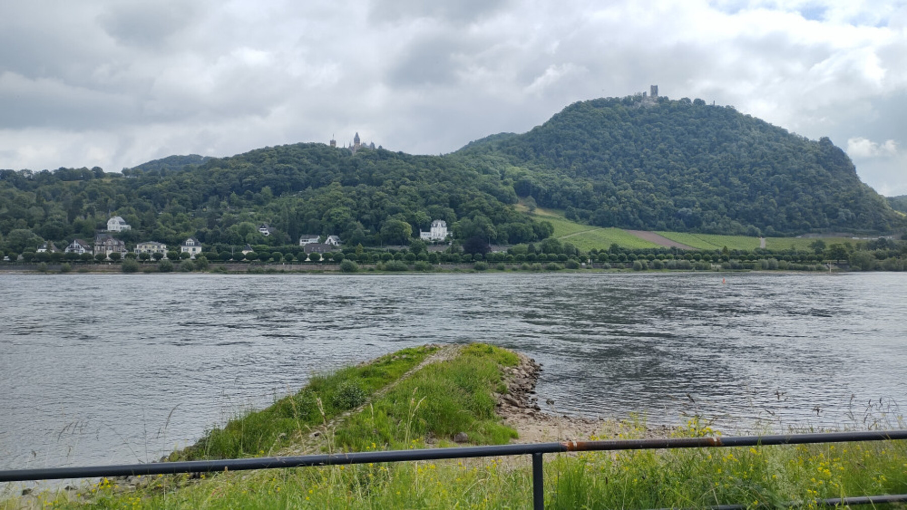 22-32bIMG-20220609-112033350-HDR-1800 22-32bIMG-20220609-112033350-HDR-1800