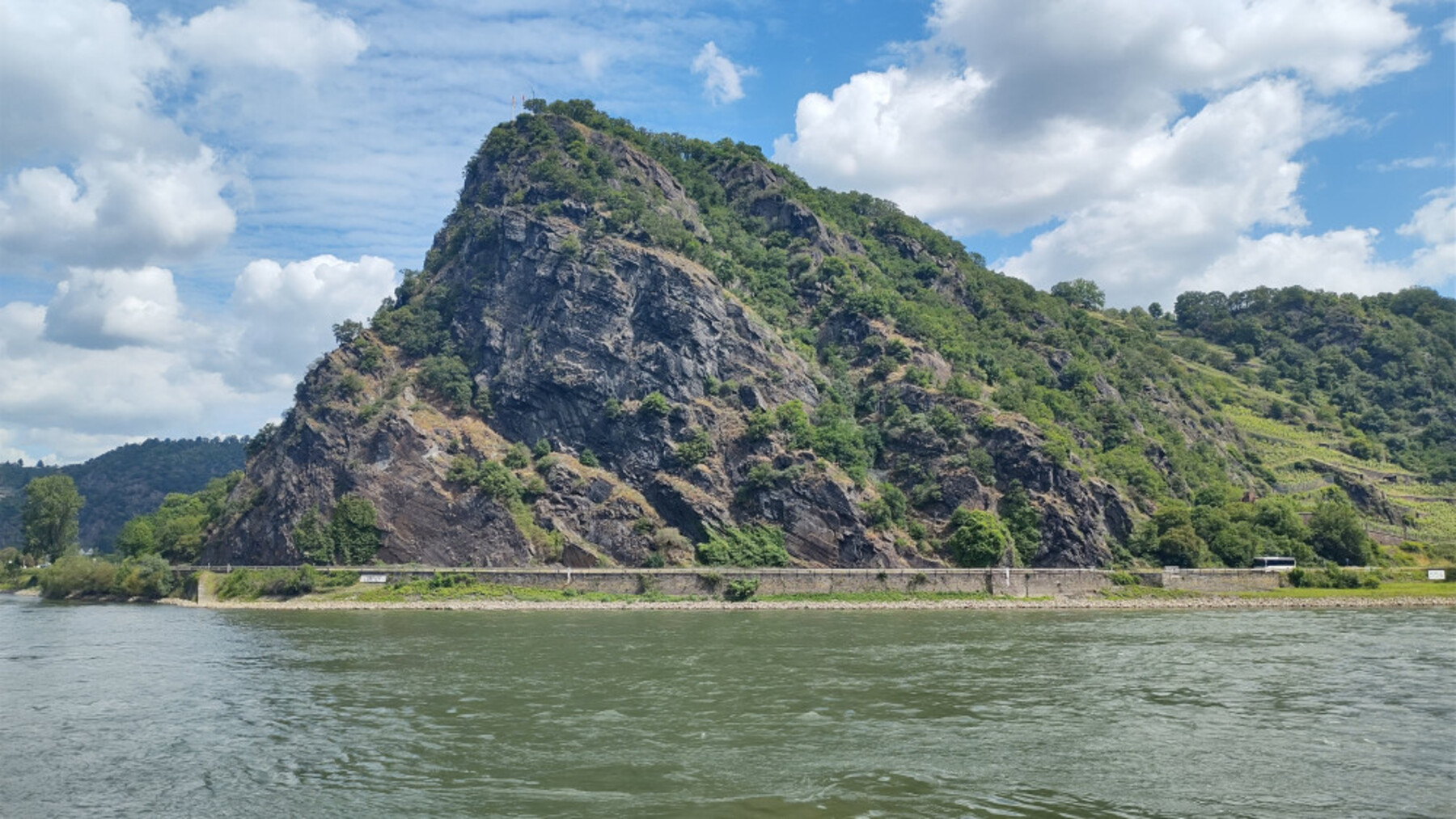 22endIMG-20220610-115313081-HDR-1800 22endIMG-20220610-115313081-HDR-1800